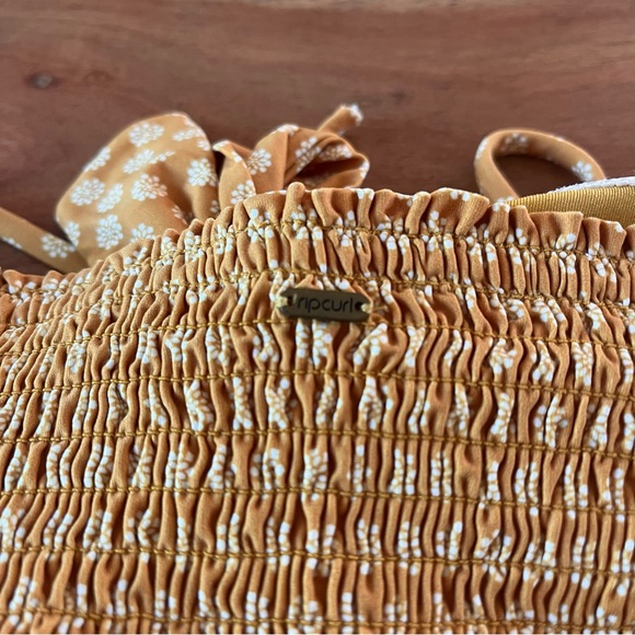 RIPCURL Bikini Bandeau Top - Picture 4 of 5